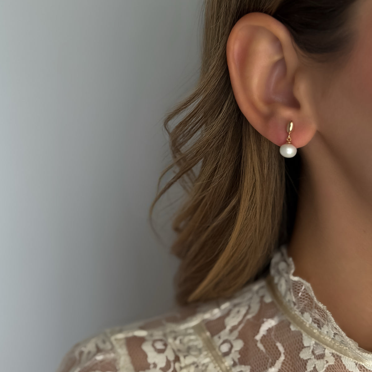 Droplet Pearl Studs