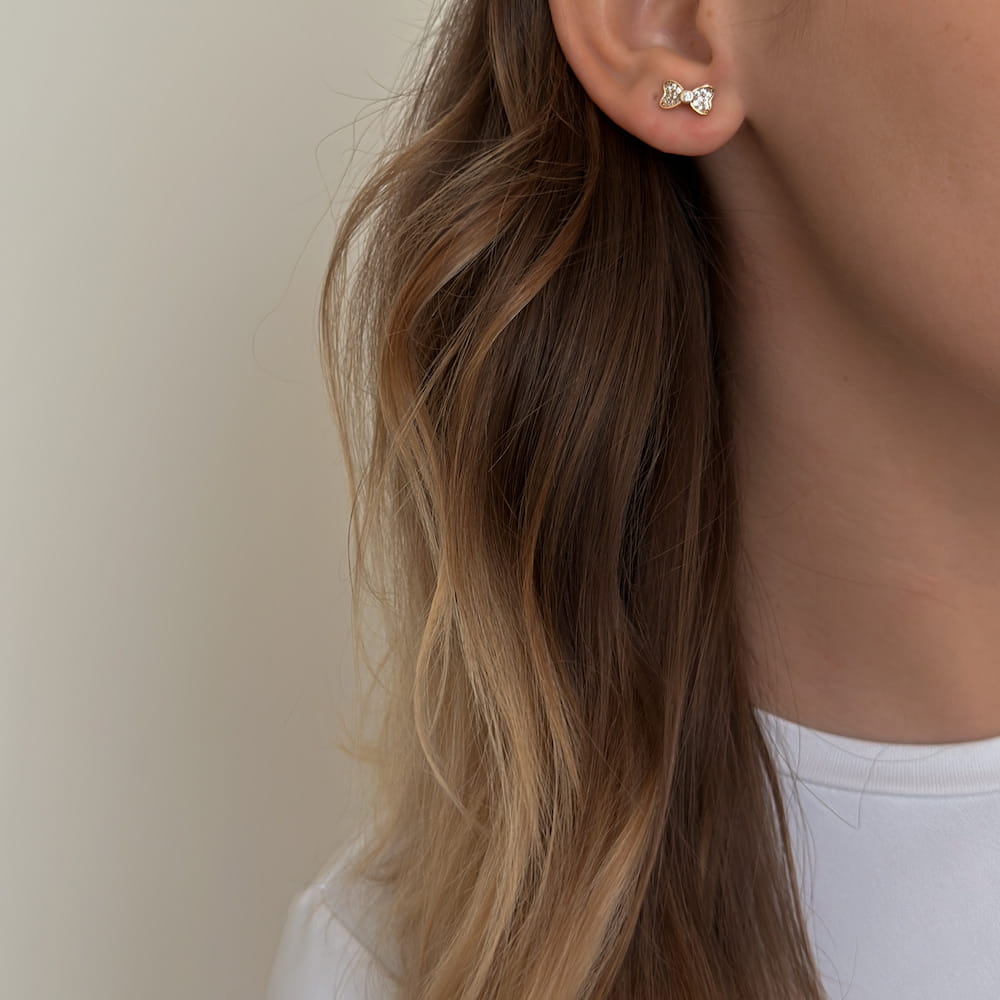 Bow Studs