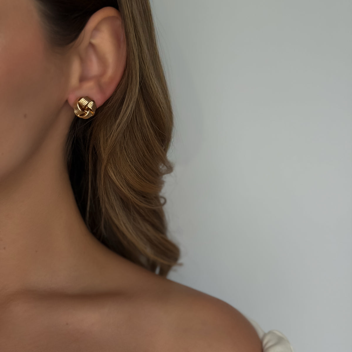 Knot Midi Studs