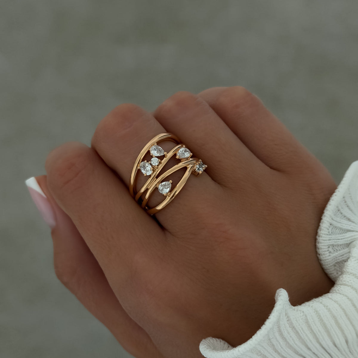 Coraline Diamonds Ring