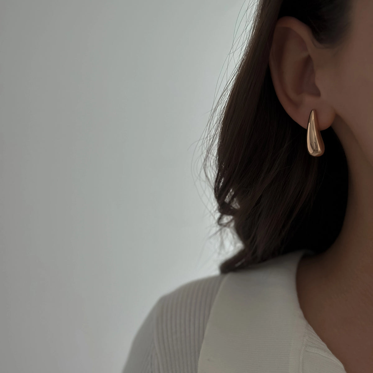 Slim Teardrop Studs