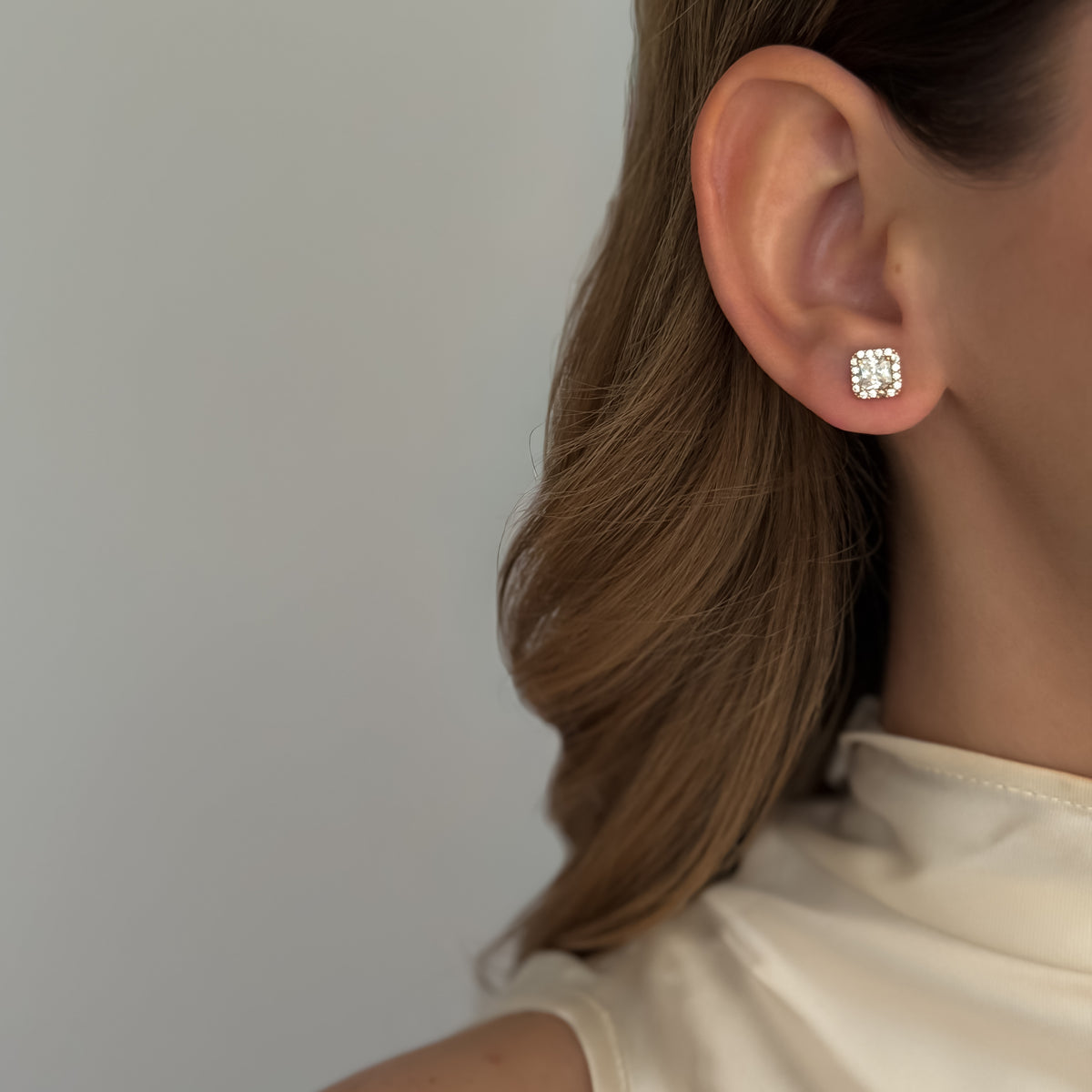 Royale Carat Studs
