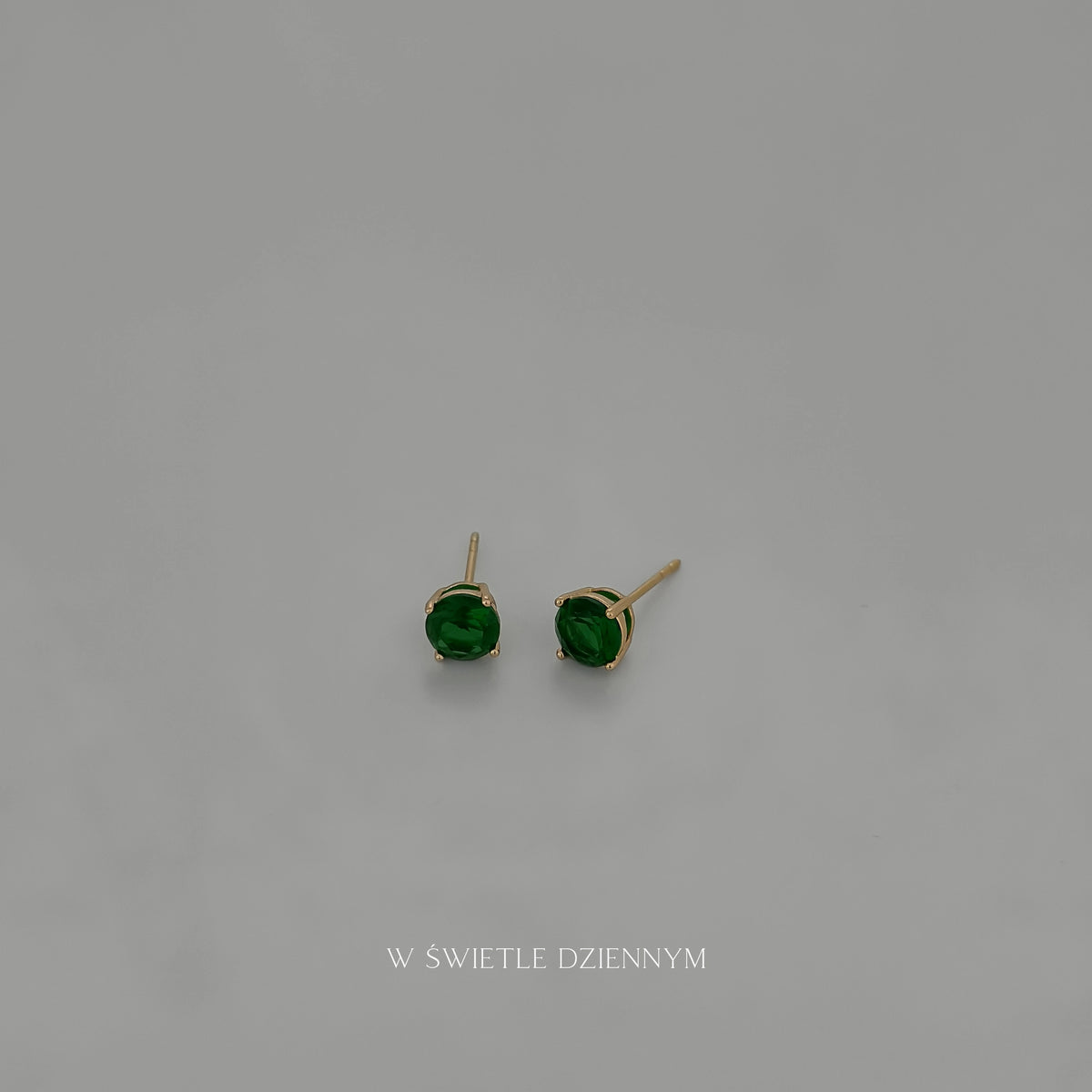 Emerald 5mm Studs
