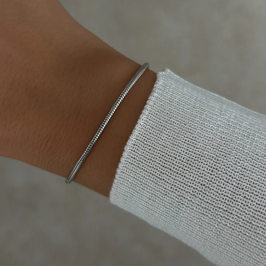 String Bracelet [Silver]