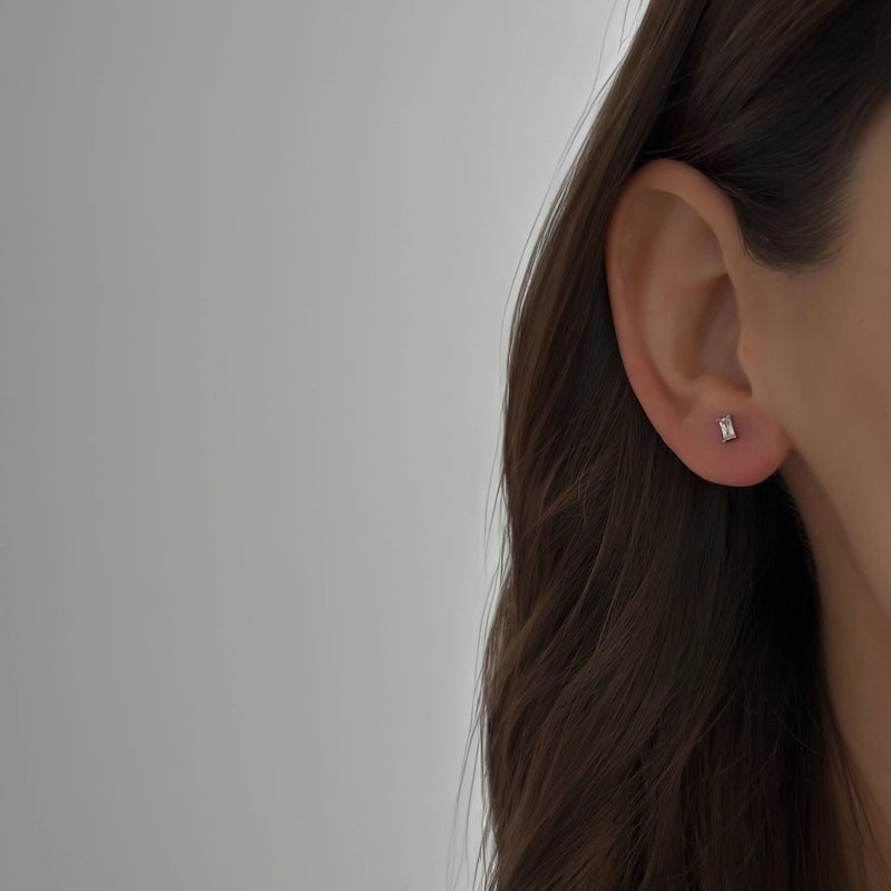 Carre Studs [Silver]