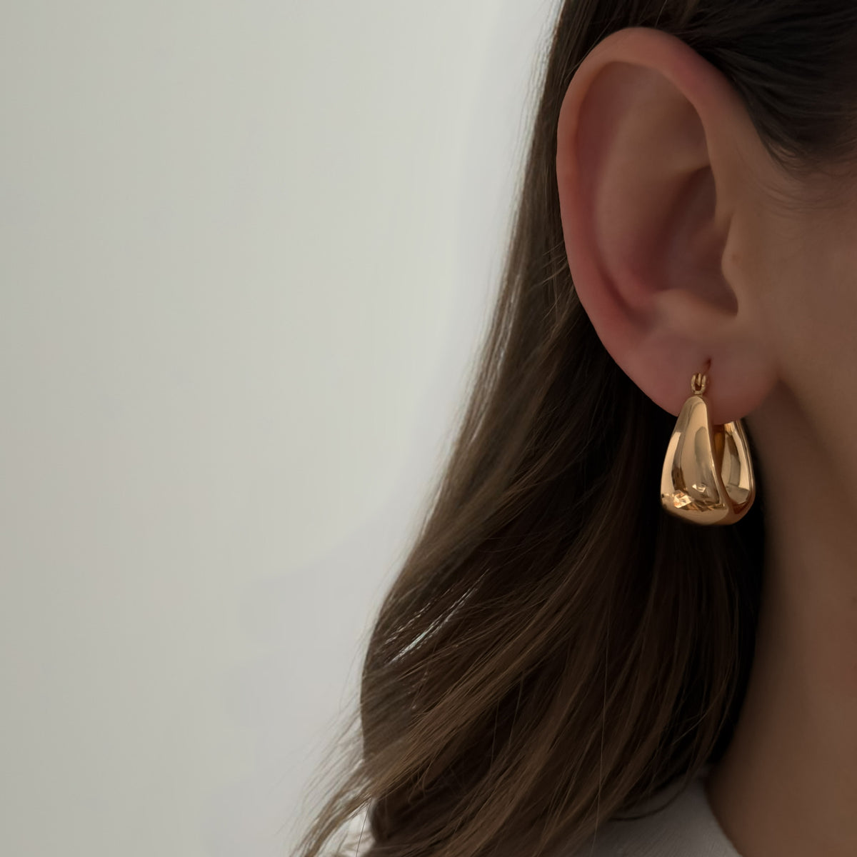 Elara Earrings