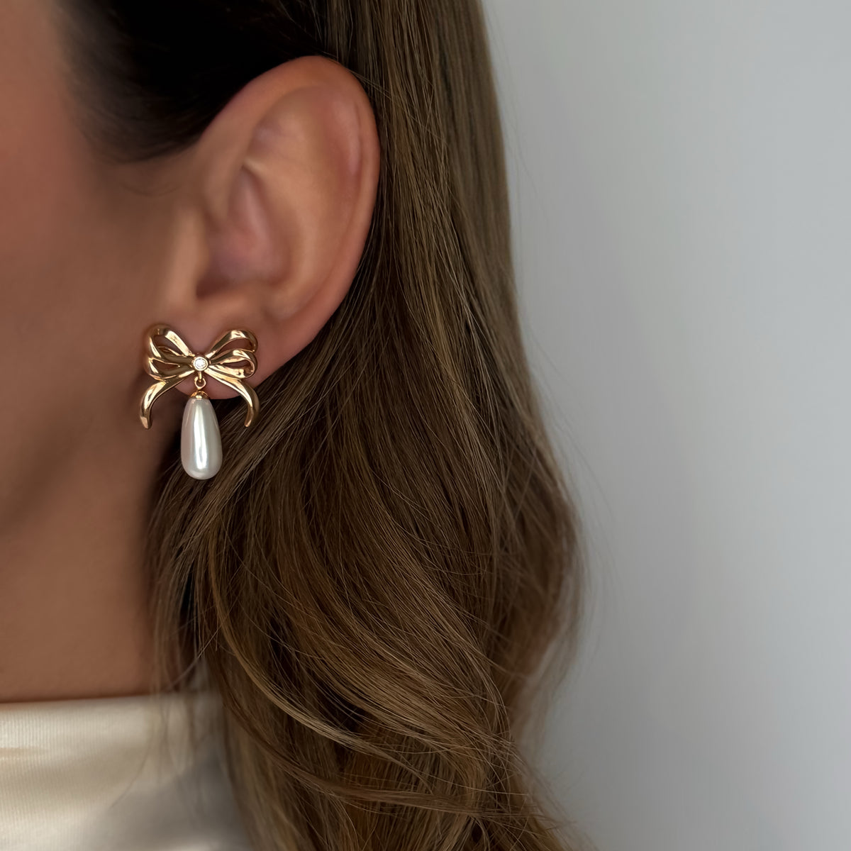 Pearly Bow Studs