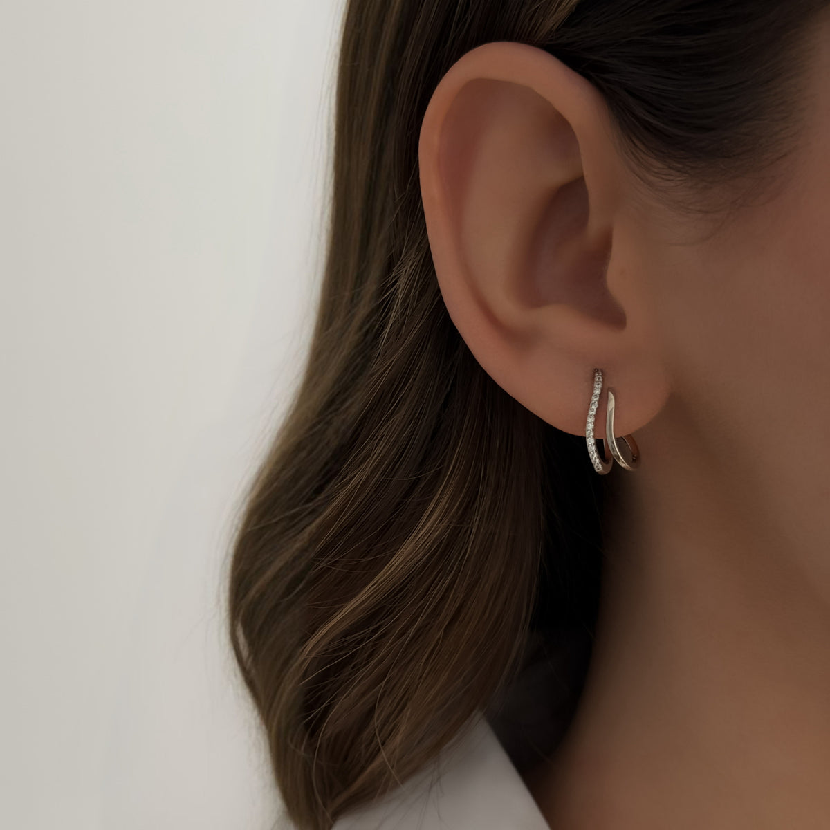 Dual Glow Earrings [Silver]