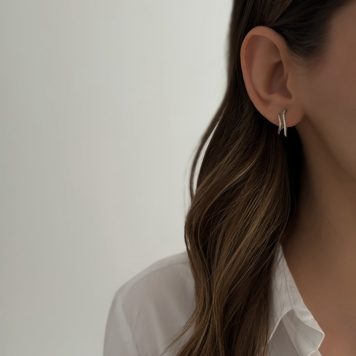Dual Glow Earrings [Silver]