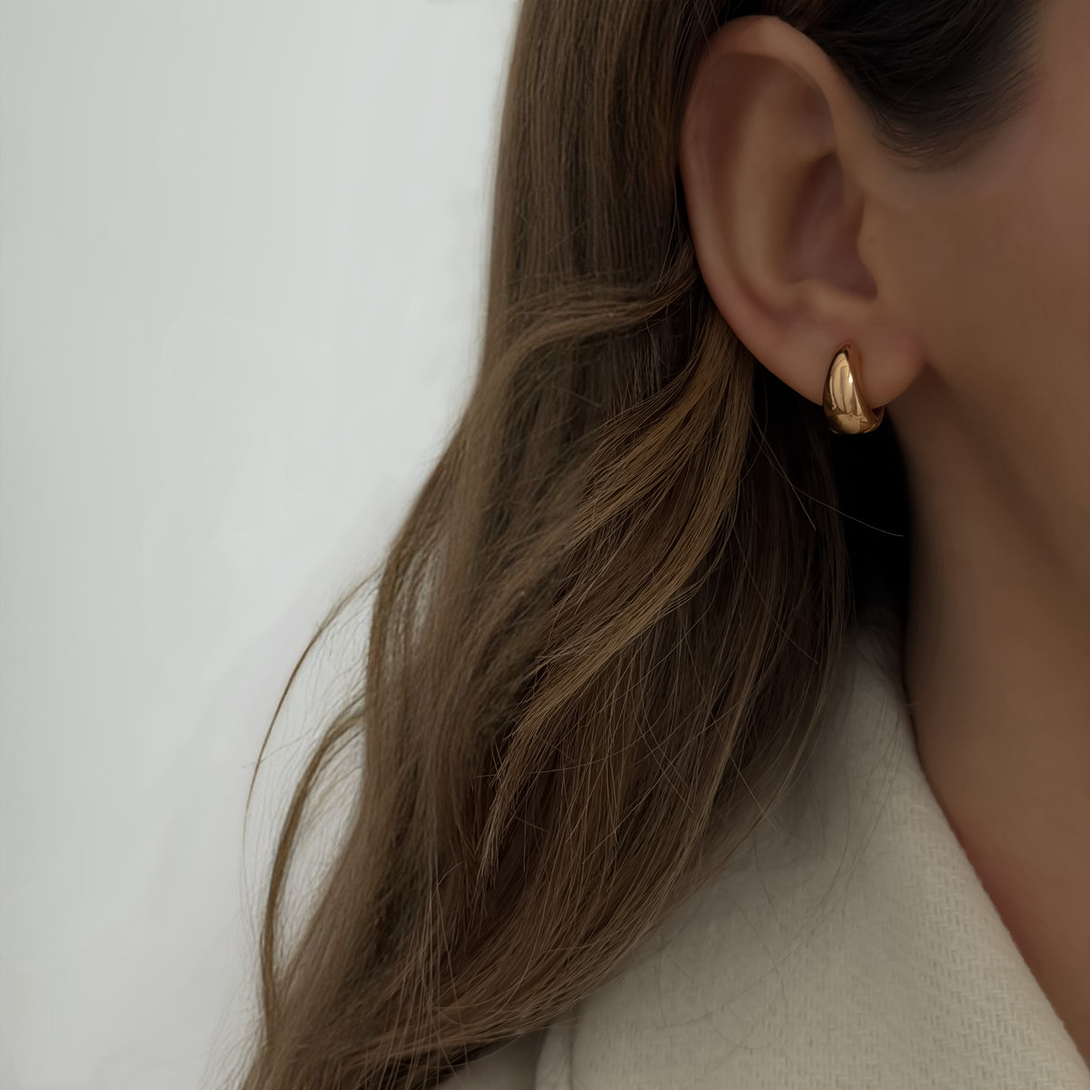 Bold Sharon Hoops
