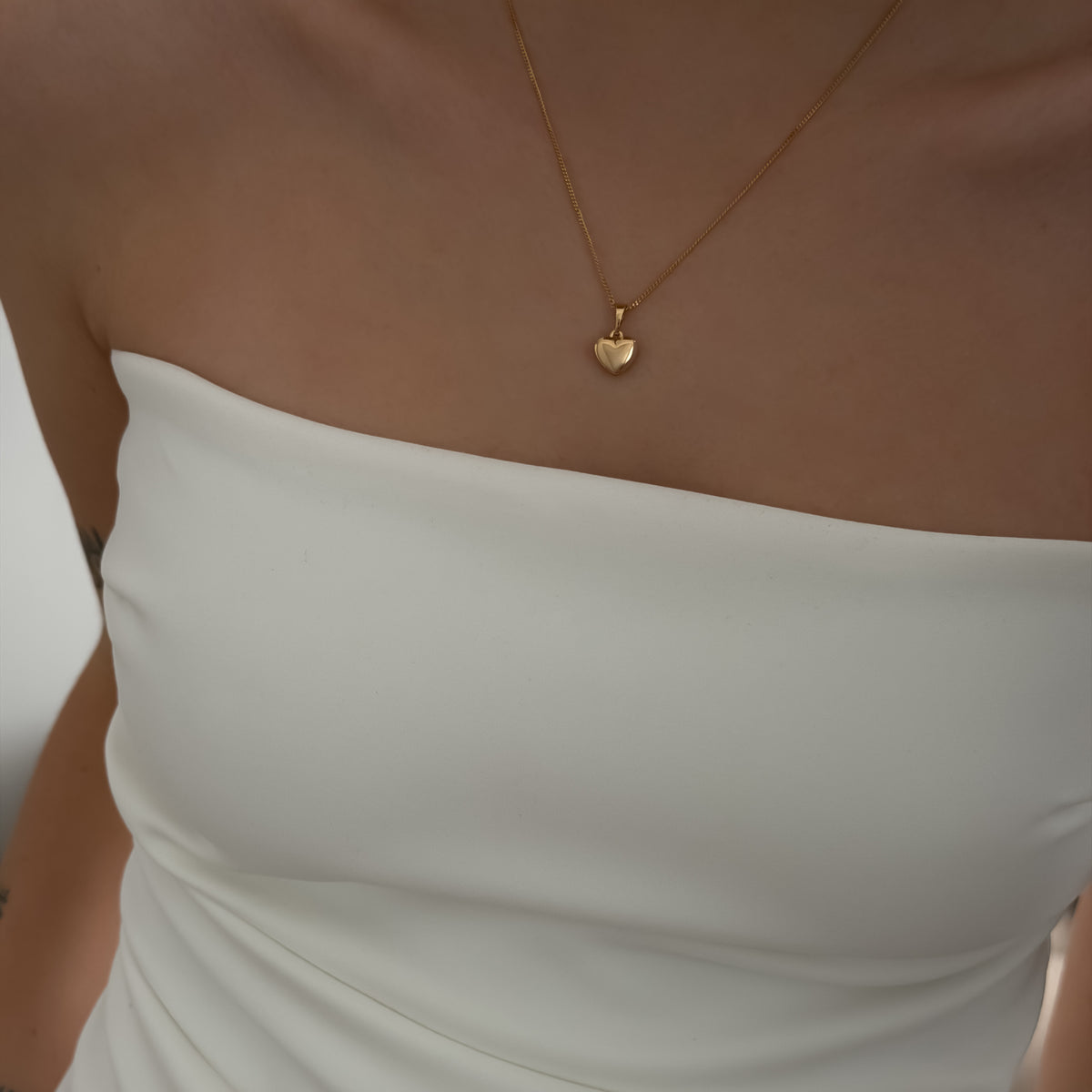 Mila Necklace