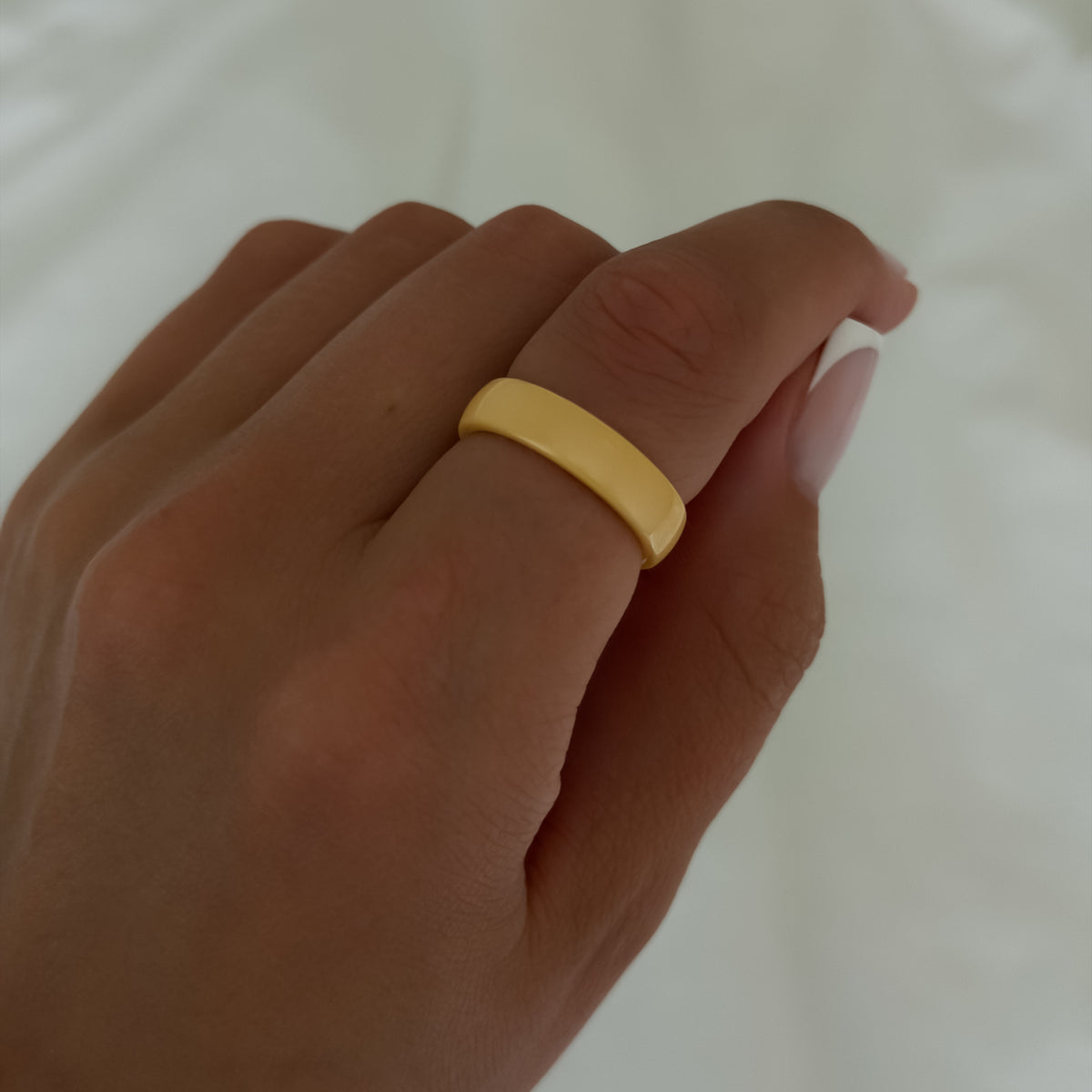 Ceramic Thick Sunny Band