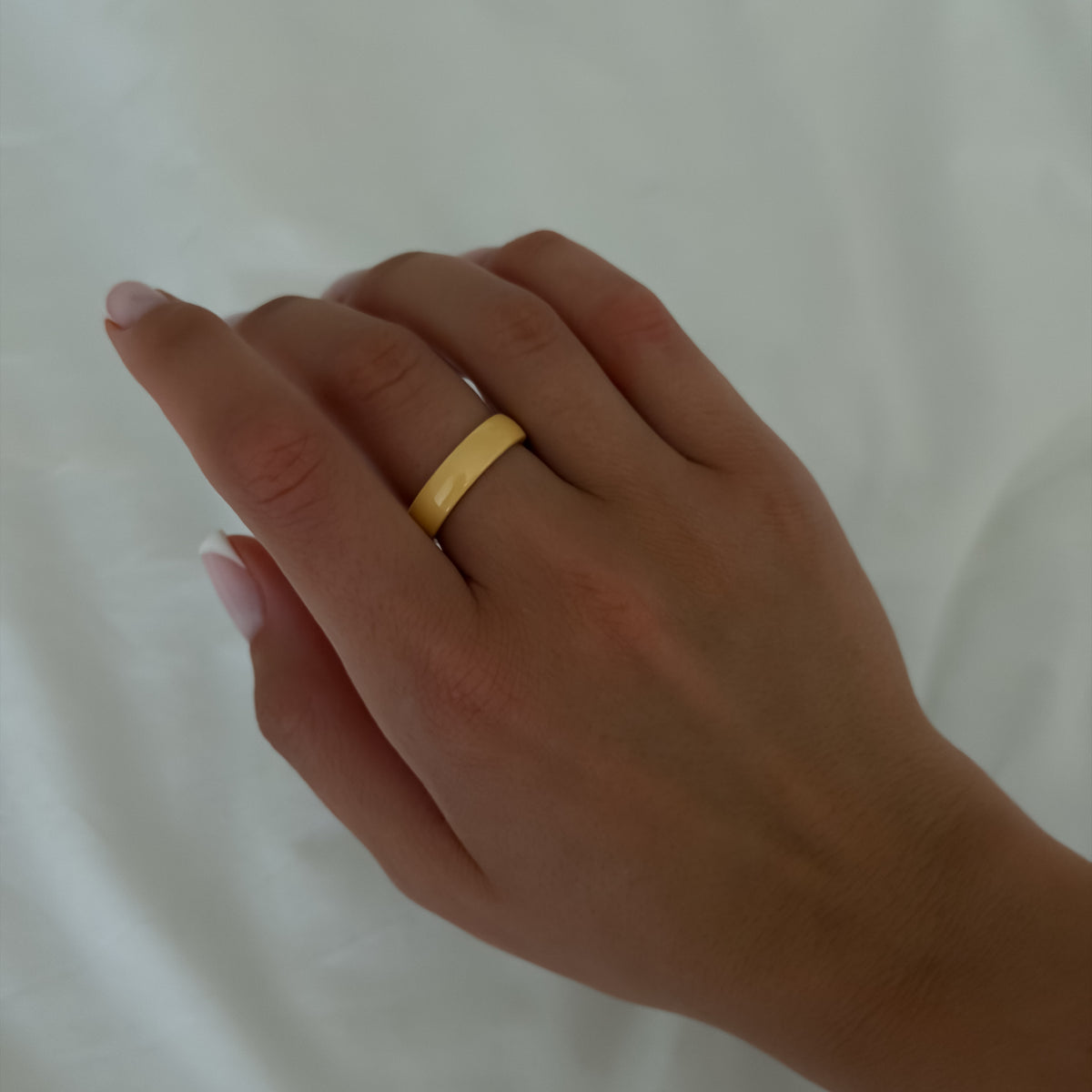 Ceramic Thick Sunny Band