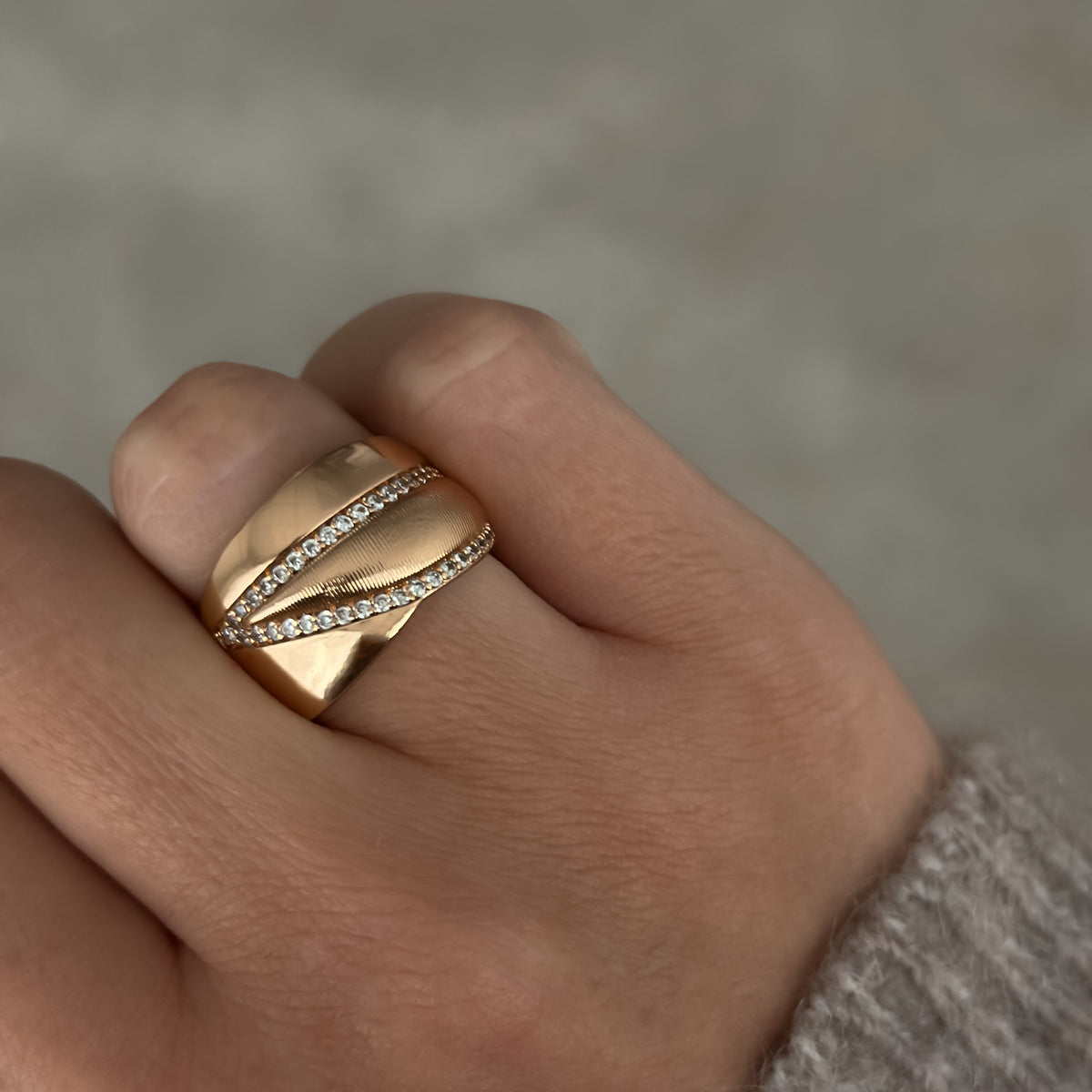 Chloe Cigar Band