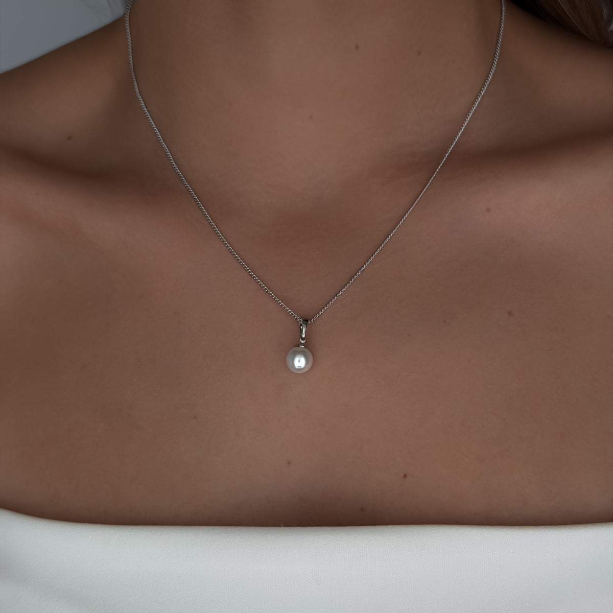 Pearl Necklace [Silver]
