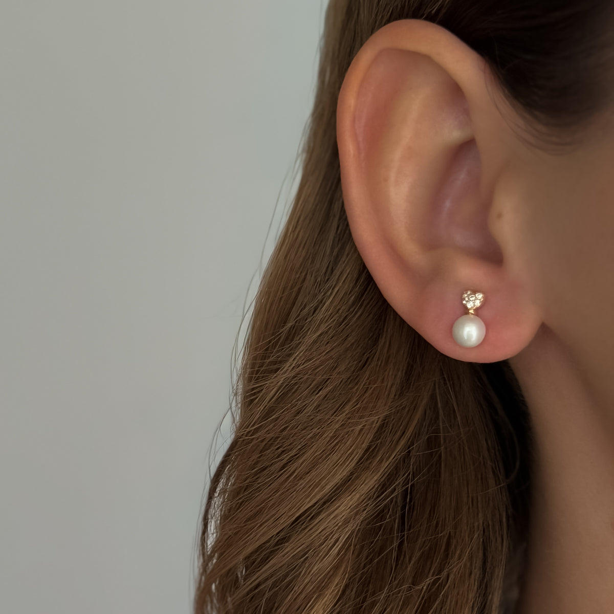 Lovely Pearl Studs