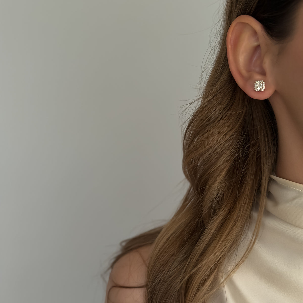 Royale Carat Studs
