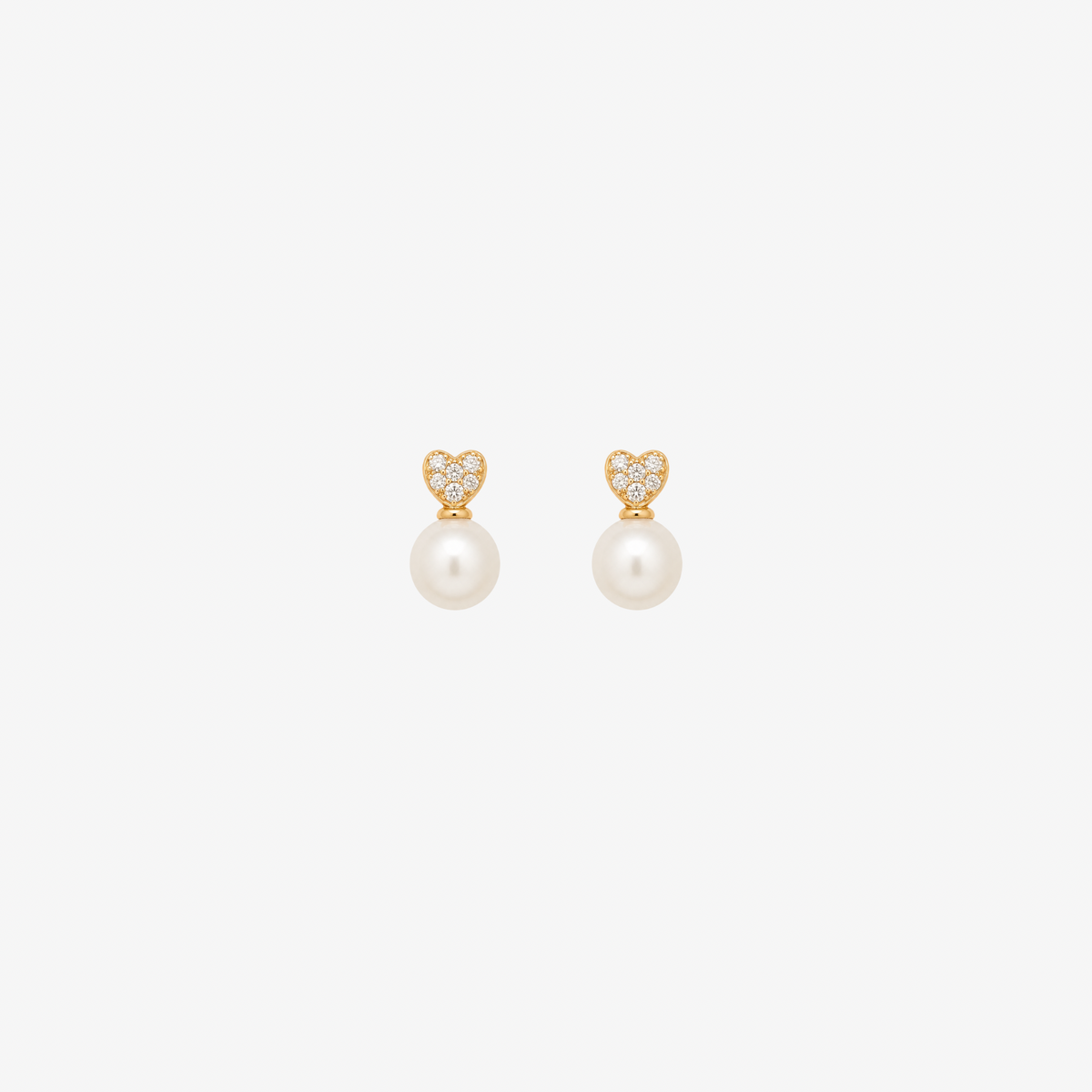 Lovely Pearl Studs